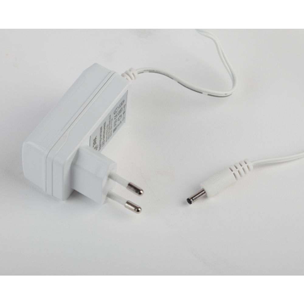 Настольный светильник ЭРА NLED-474-10W-W светодиодный белый | Светодиодные настольные лампы