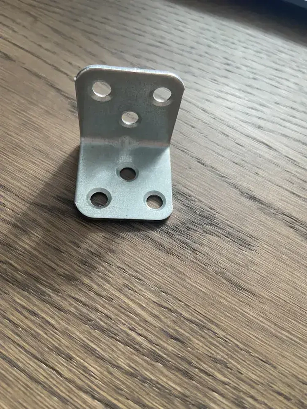 Уголок крепежный ,мебельный, бытовой 30 x 30 x 30 усиленный, (20 шт)