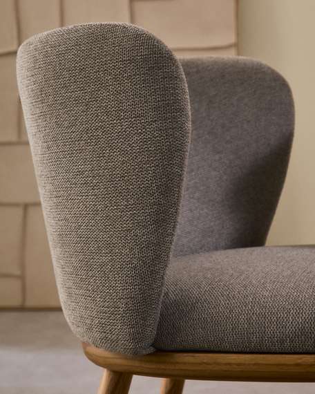 Стул Ciselia, коричневый шенилл, ножки из массива ясеня