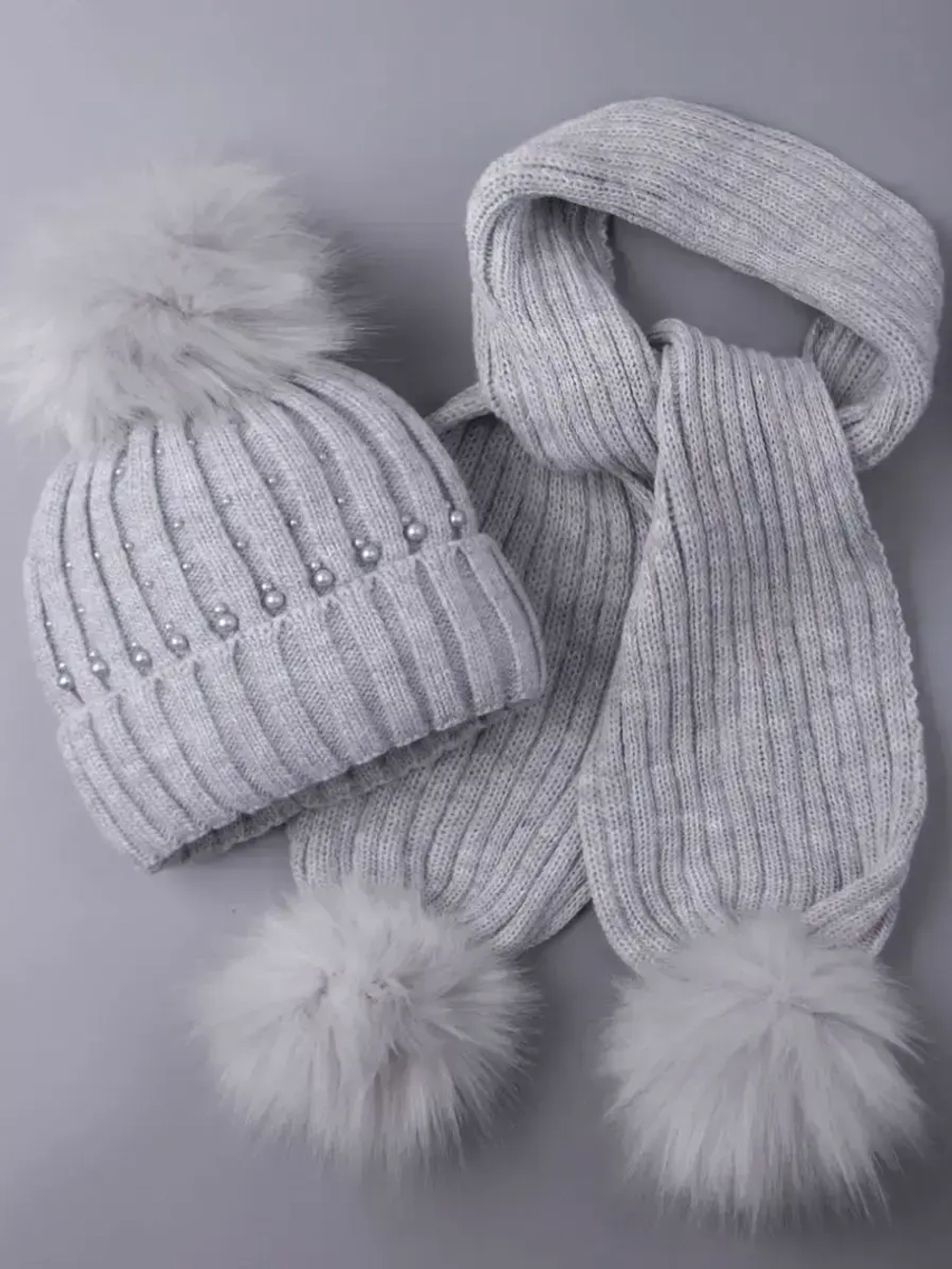 Шапка для девочки зимняя вязаная и шарф