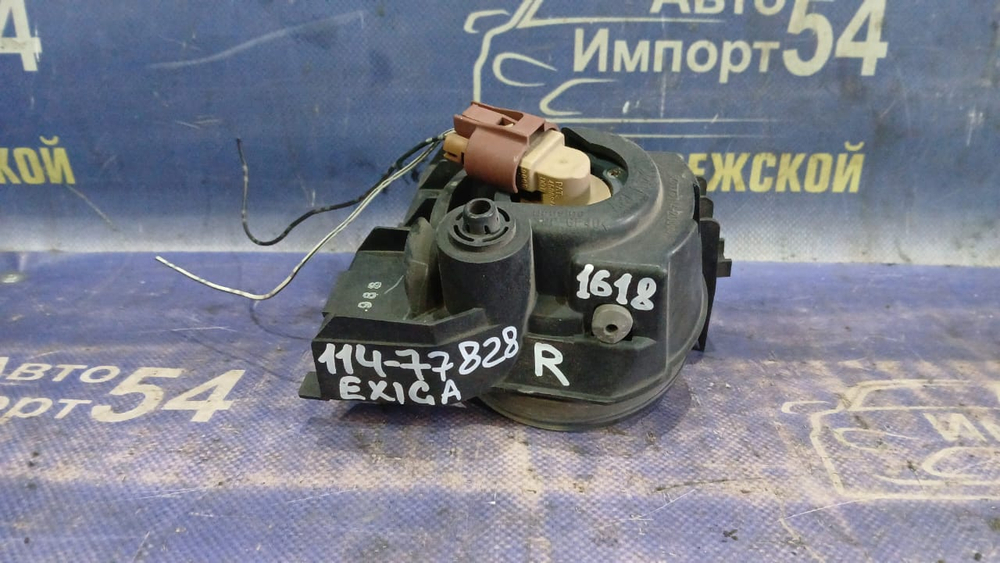 Туманка правая SUBARU EXIGA 2008