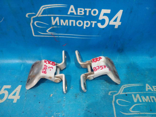 Петля двери задней правой MAZDA FAMILIA 2000