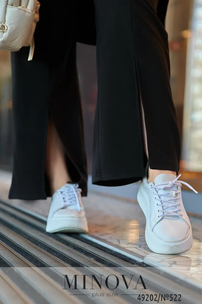 Костюм 522-черный Minova