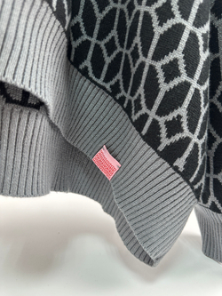 Свитер Monochrome