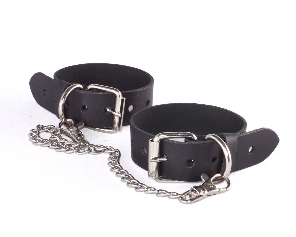 Оковы Sitabella Новичок чёрные кожа