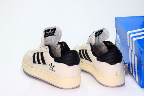 Кроссовки нат. Кожа (36-41)р. / шт. 263-414