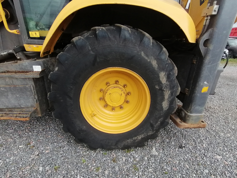 SDLG B877 Экскаватор-погрузчик B877F (Дизельный, 4,8 л, 95 л.с., АТ)