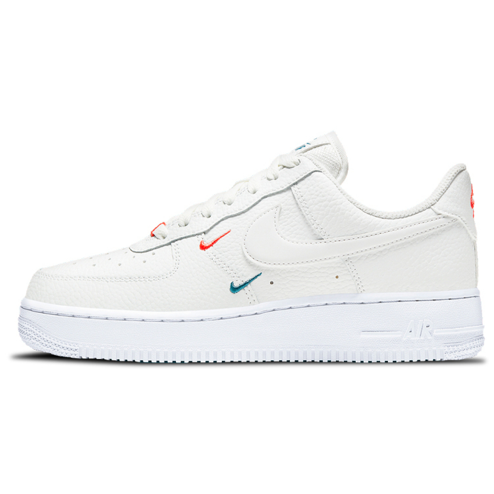 Кроссовки Nike Air Force 1 Low Summit White Solar Red
