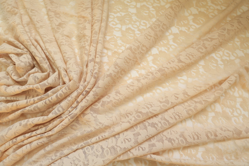 Гипюр стрейч бежевый