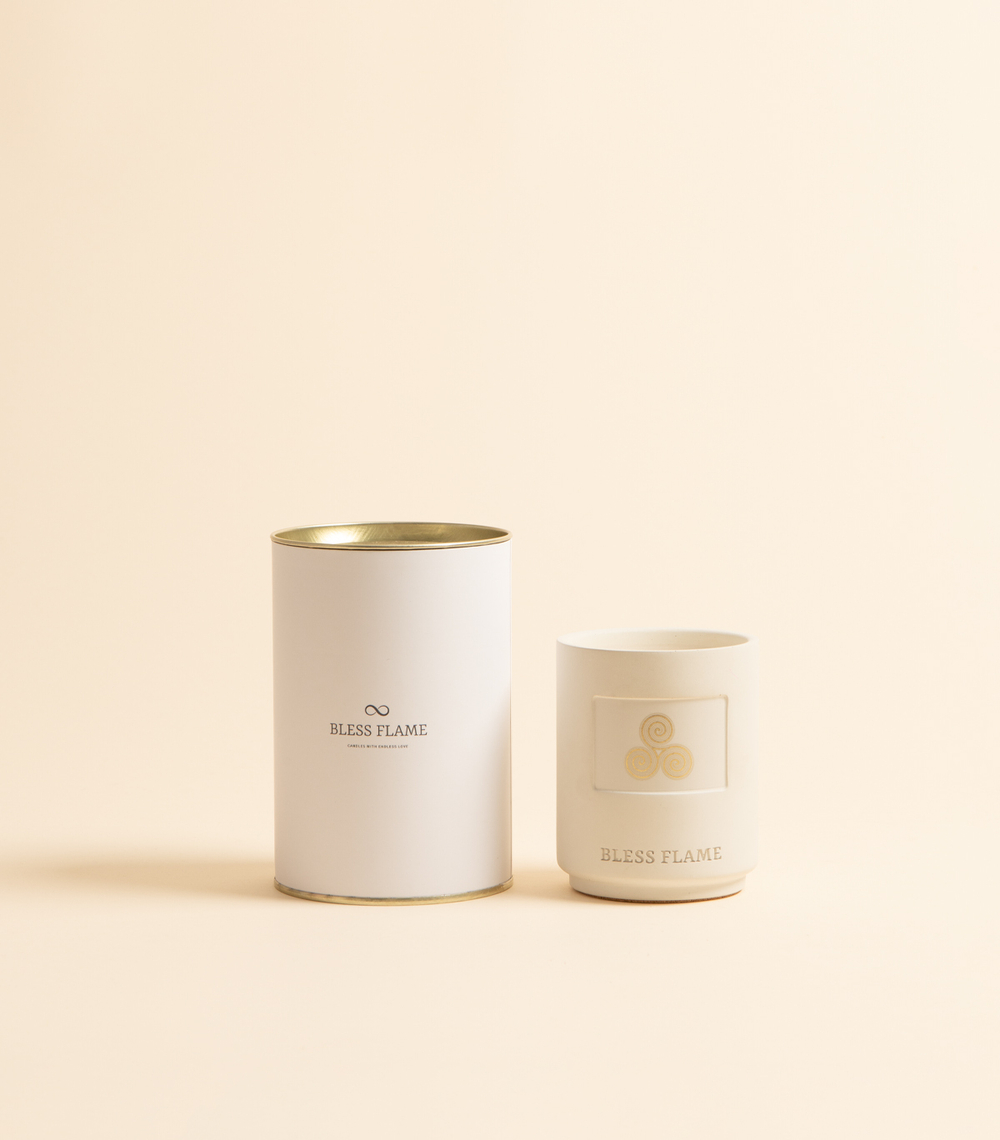 Свеча – Birch Whisper | AXINIAGOG