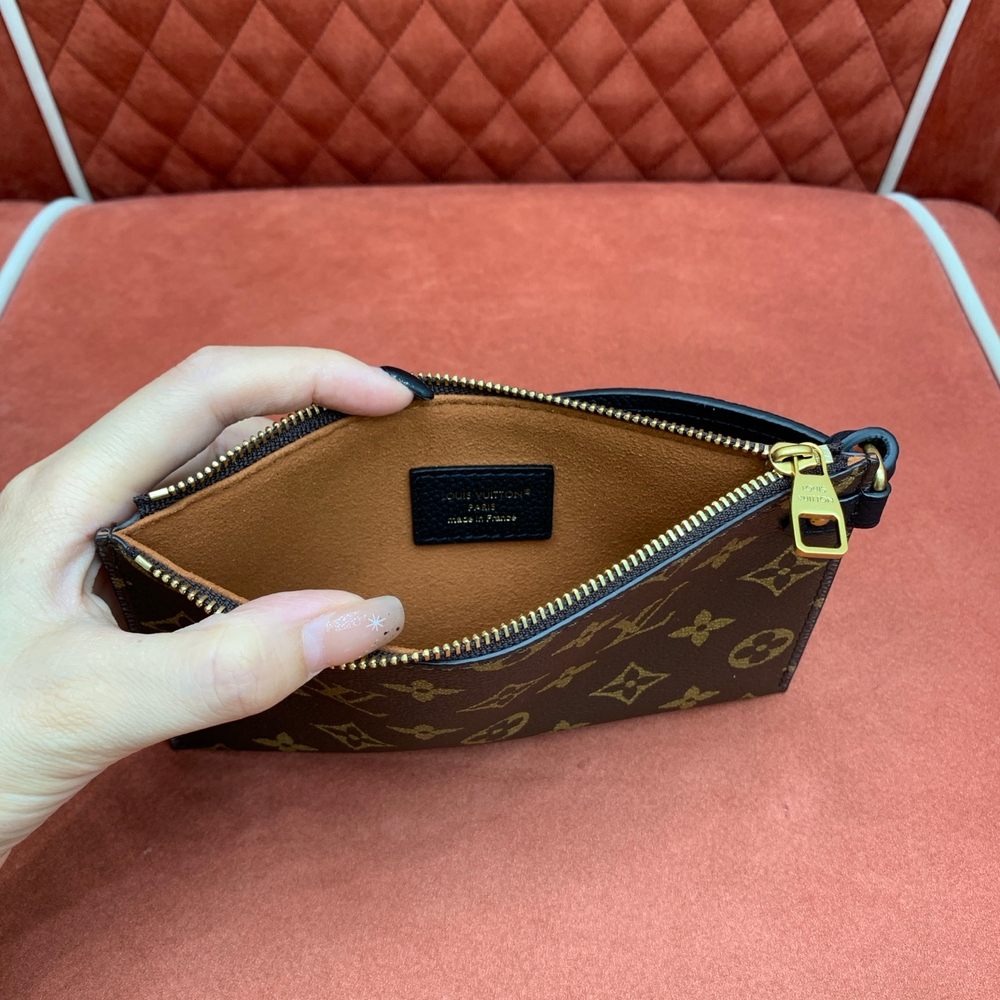 Louis Vuitton Low Key Cookie MM
