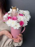 Милая композиция в кружке «Цветочная фея»