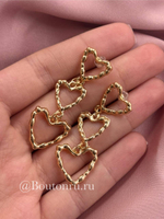 Серьги золотистые с подвесными сердечками