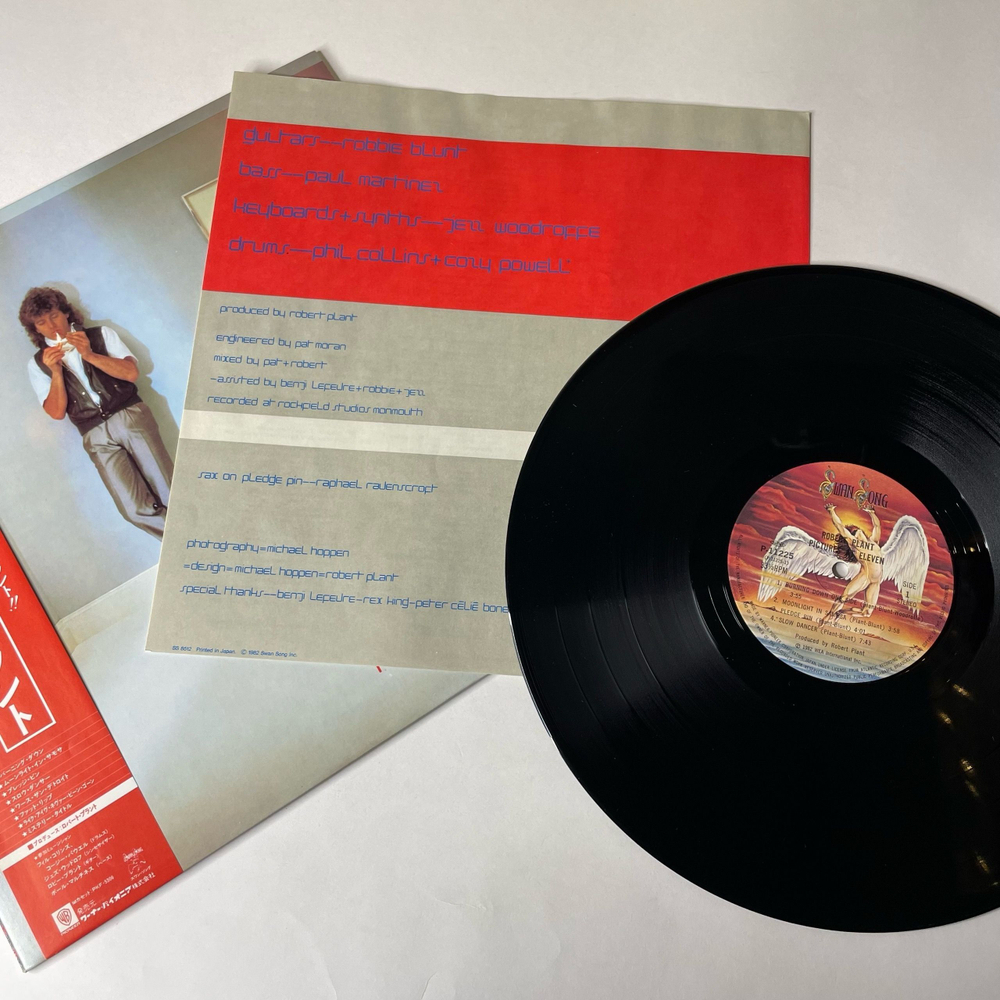 Винтажная виниловая пластинка LP Robert Plant Pictures At Eleven (Япония 1982) (Оби)