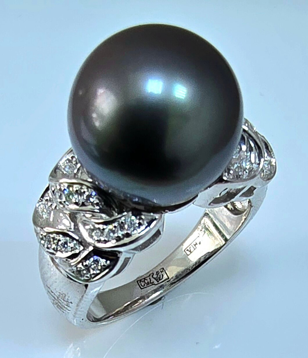 Кольцо Эстерелла золото 750, жемчуг, бриллианты