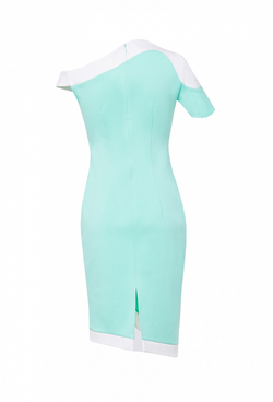 Трикотажное платье с фигурной отделкой мятное 10-02-22 SS