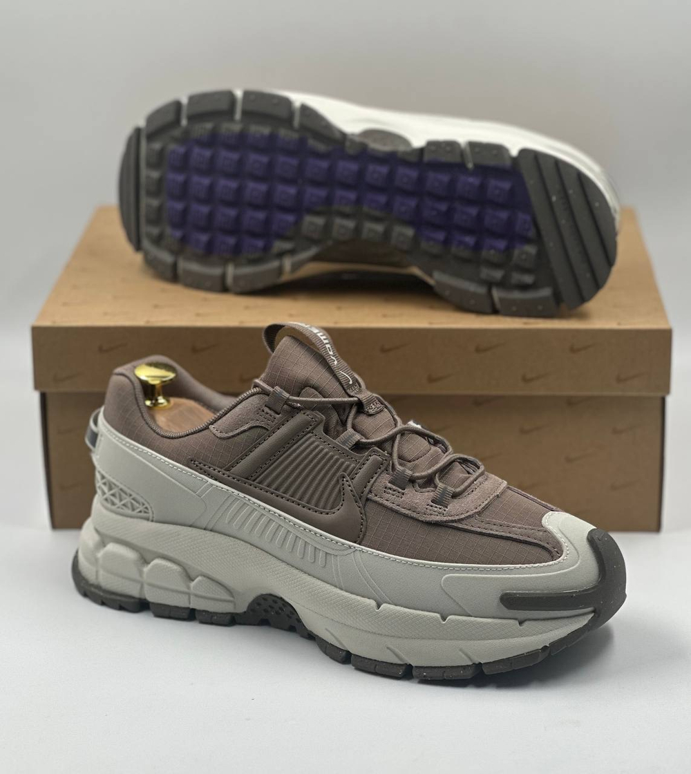 Nike Vomero 5 Roam