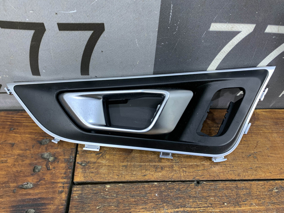 Ручка двери передней левой Chery Tiggo 7 Pro 20-нв Б/У Оригинал 403001616AA