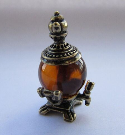 Фигурка латунная "Самовар с чайничком" на янтаре