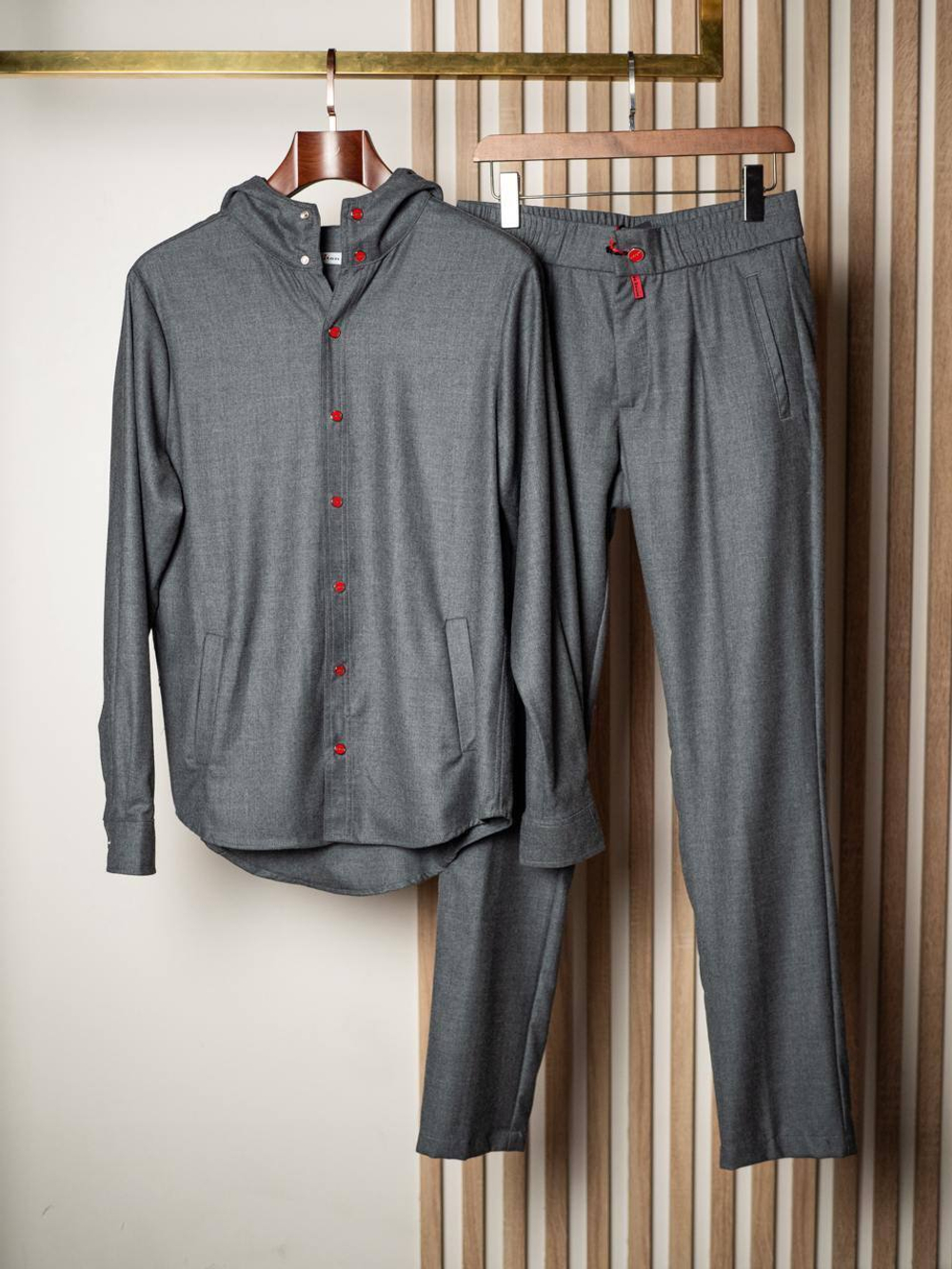 Прогулочный костюм Kiton