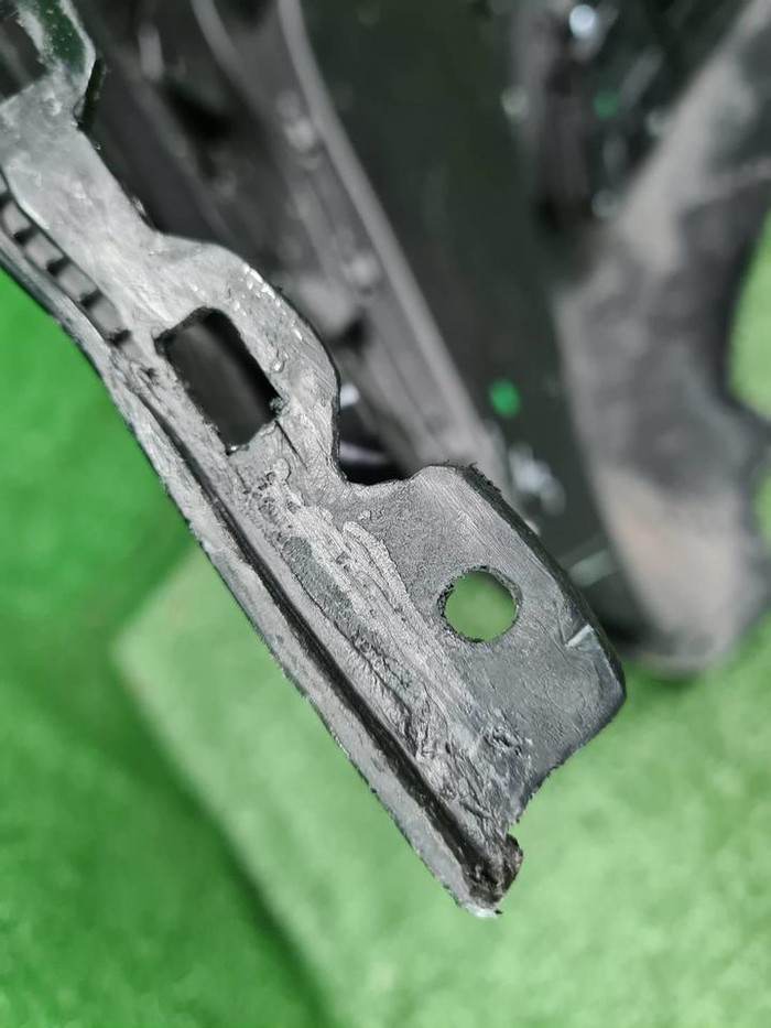 Бампер передний Voyah Dream (2021-н.в.) (В сборе)