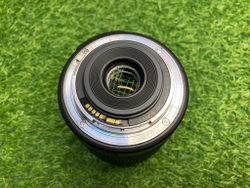Canon EF-S 18-135mm 3.5-5.6 IS STM