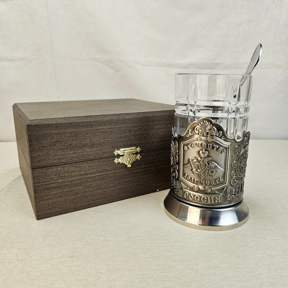 Чайный набор с Подстаканником Отечество Долг Честь в подарочном футляре