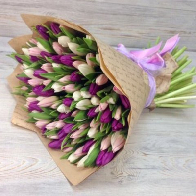 Букет микс 101 тюльпана