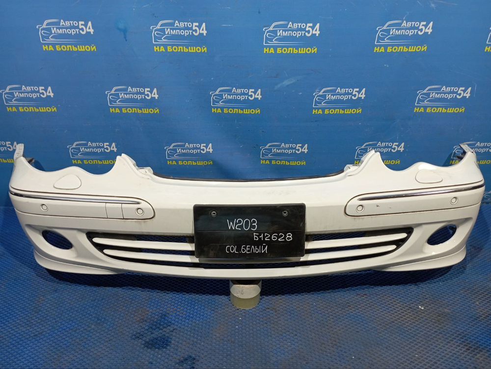 Бампер передний MERCEDES BENZ C-CLASS 2004-2007