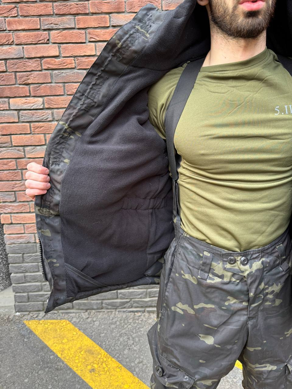 Костюм горка 6 флис / осень-зима / черный мультикам