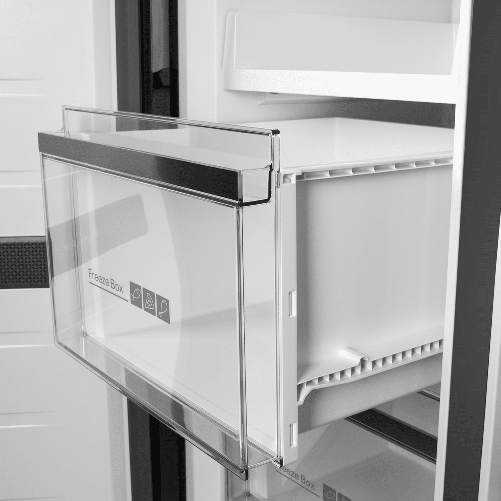 Холодильник с инвертором MAUNFELD MFF190NFB01