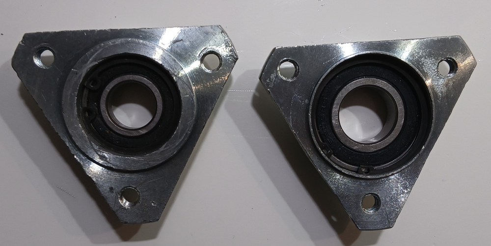 Крепление ведущего вала (гусеничный блок) для снегохода MotoLand SnowFox 200