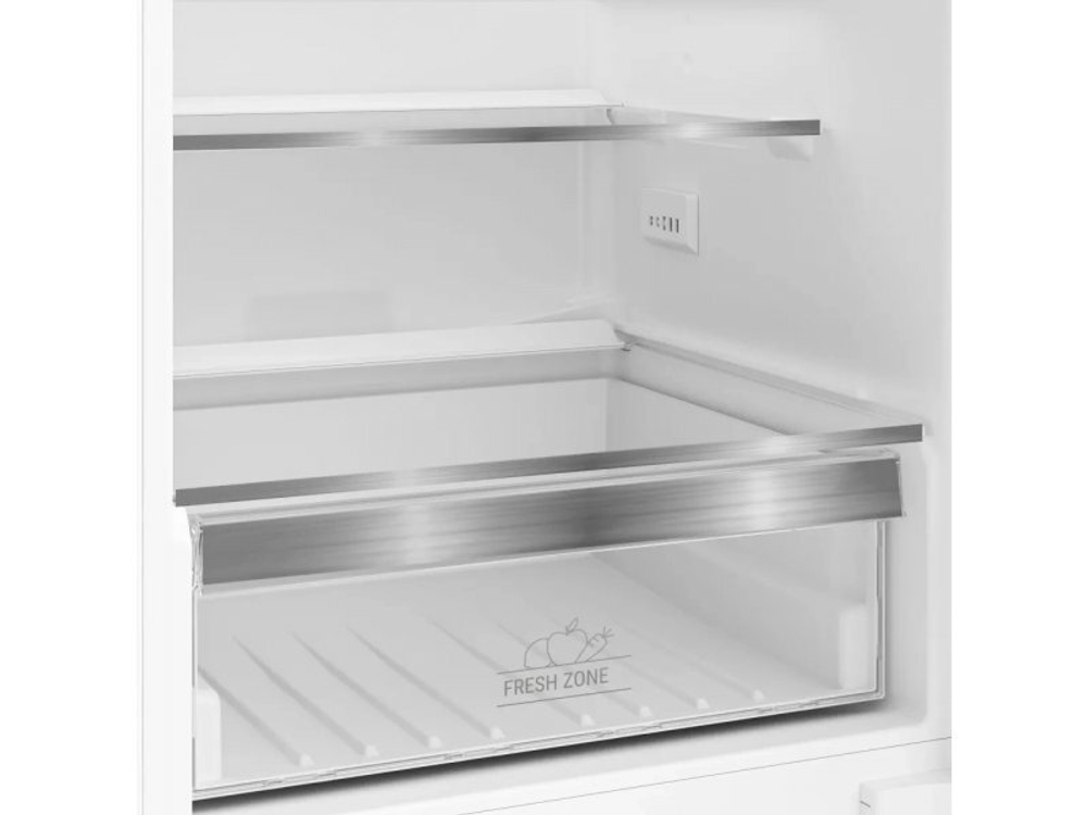 Встраиваемый холодильник Hotpoint HBH 20