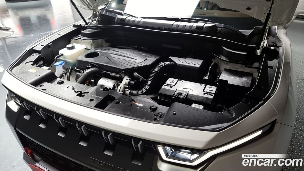 KG Mobility (Ssangyong) Torres Бензин 1.5 2WD (11.2023)