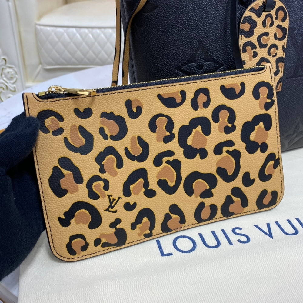 Louis Vuitton Neverfull MM