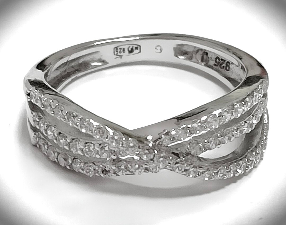 Ювелирное кольцо Эстерелла