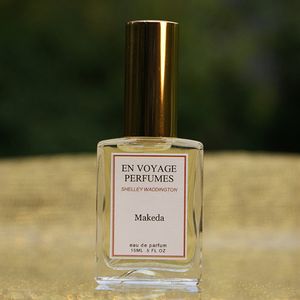 En Voyage Perfumes Makeda