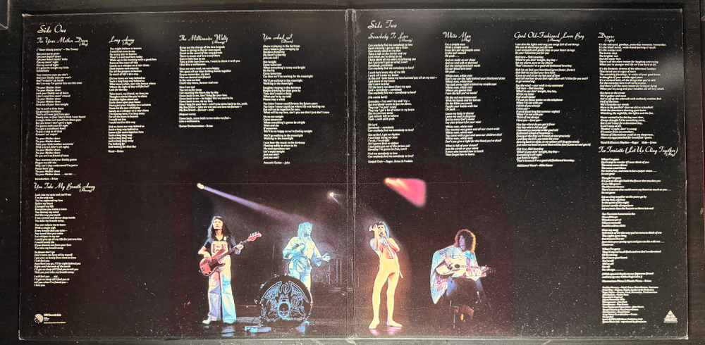 Queen - A Day At The Races (Англия 1976г.)