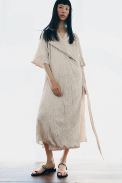 ZARA ПЛАТЬЕ ПЛИССИРОВАННОЕ С ПОЯСОМ — ZW COLLECTION, КАВА