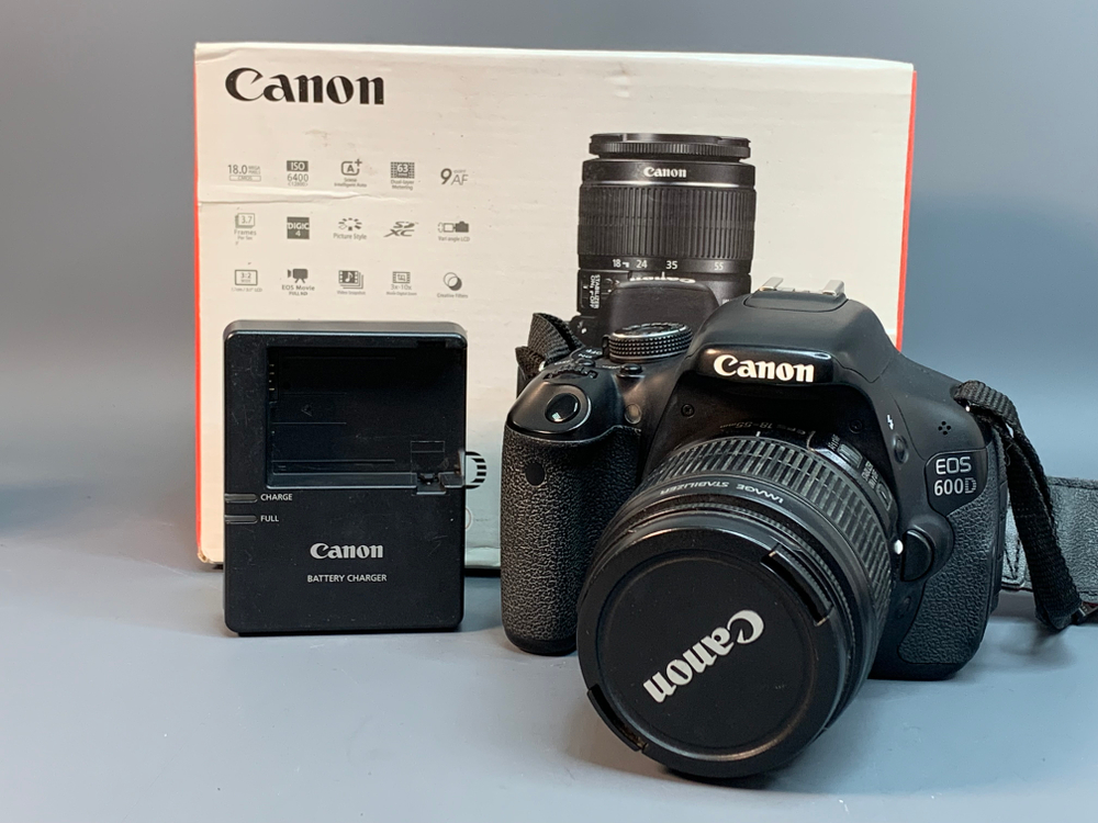Canon 600D Kit 18-55mm 3.5-5.6 IS STM 57.060 кадров