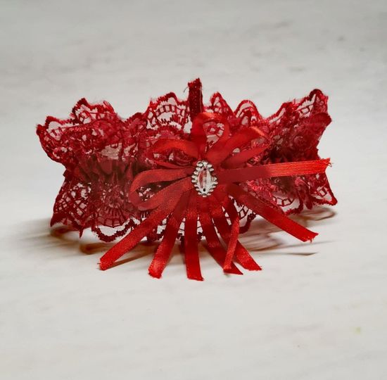 Комплект фиолетовых подвязок