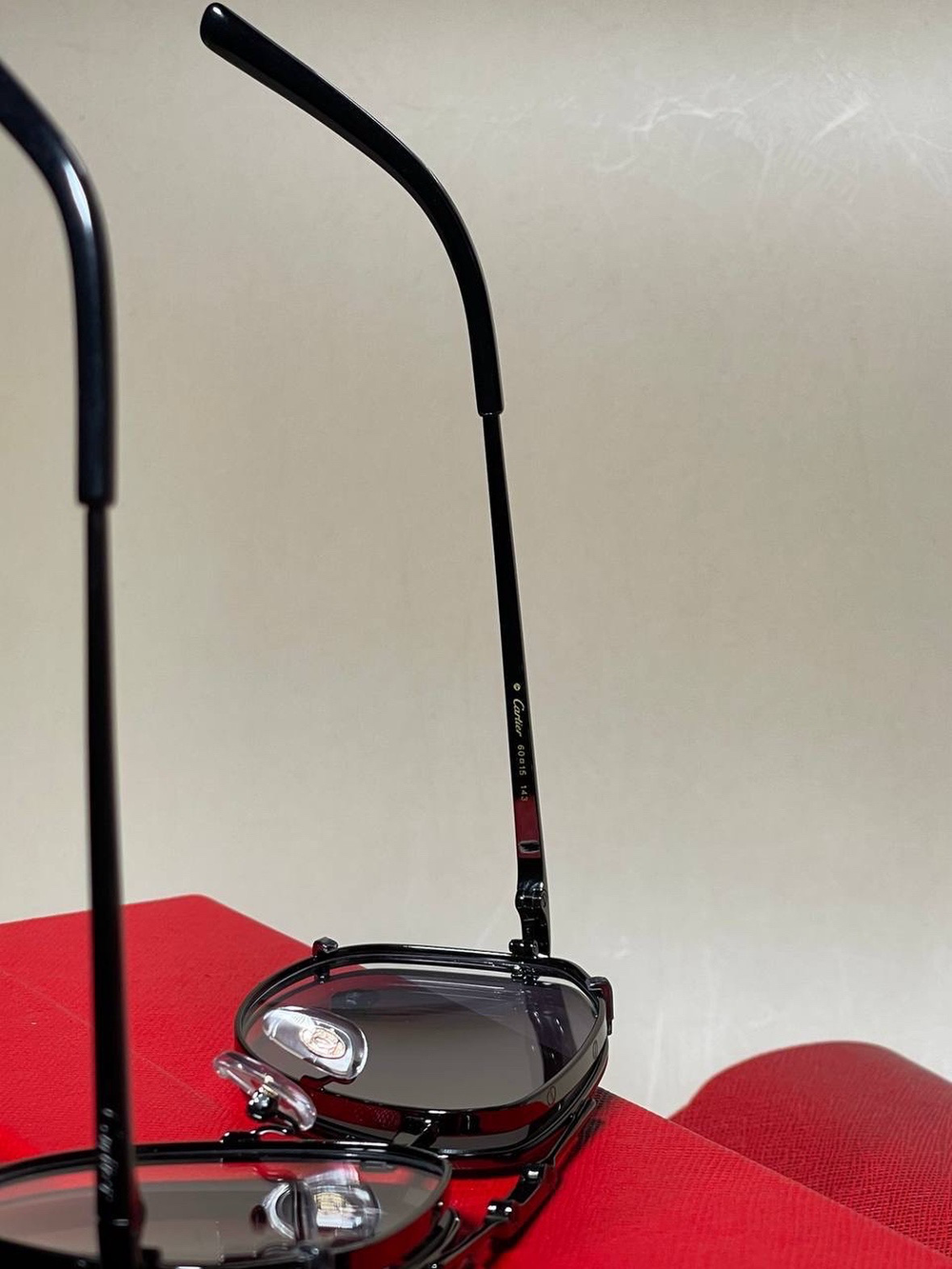 Солнечные очки Cartier