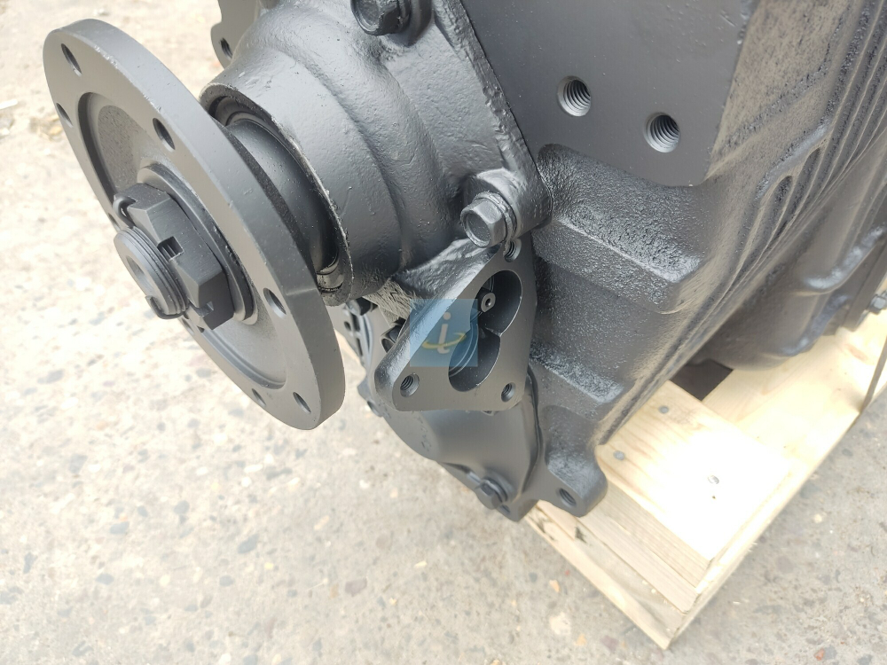 Коробка передач 236П-1700004