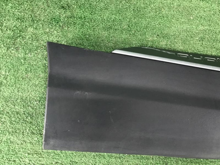 Накладка двери задняя правая Audi Q7 2 (2015-н.в.)