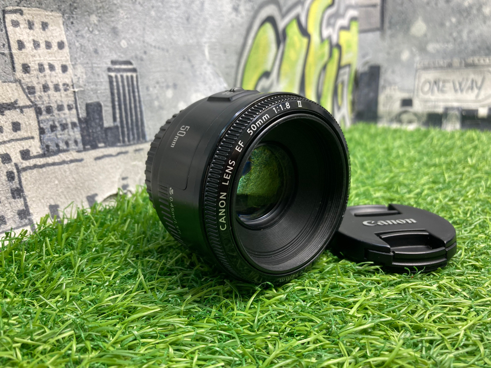 Canon EF 50mm 1.8