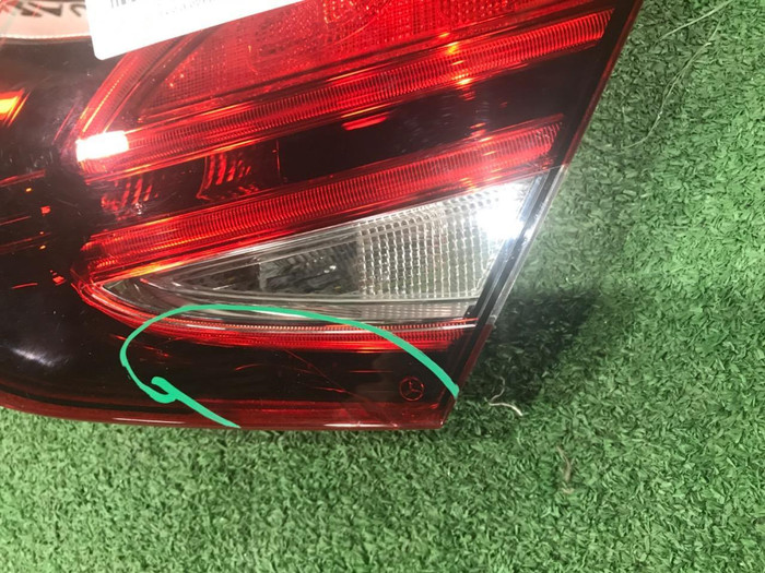 Фонарь правый внутренний Mercedes C C205 (18-23)