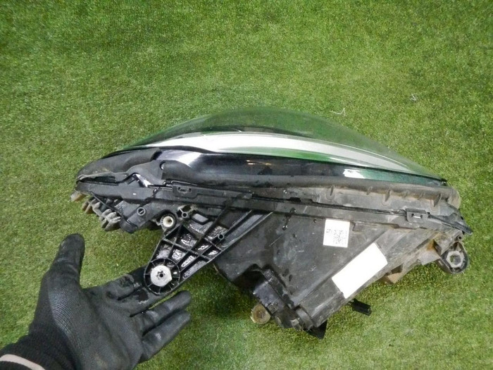 Фара левая Mercedes C w205 (2018-2023) LED