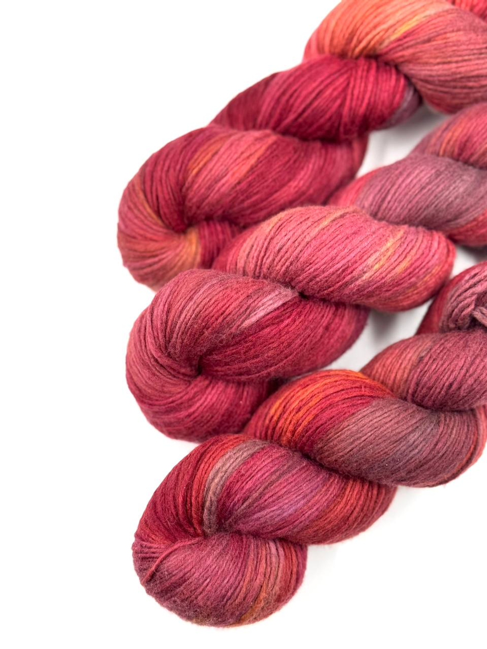 Хлопок мако 60% кашемир 40%, 280 м в 100 г, малиновое варенье