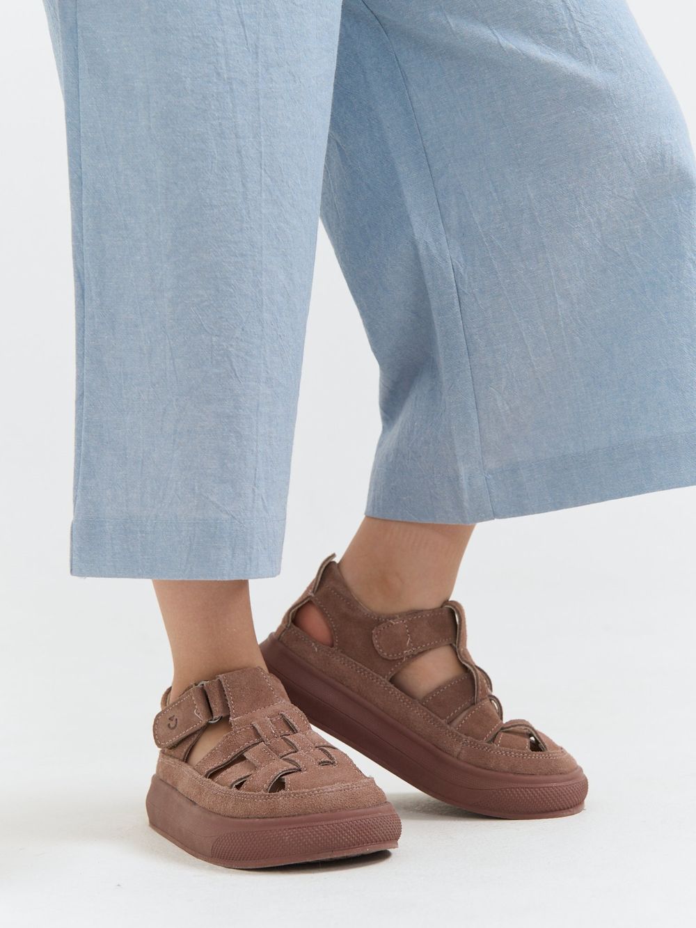 Сандалии "Пудра" на застежке