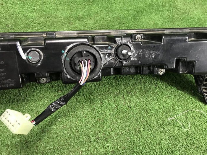 Фонарь крышки багажника Lixiang L9 (2022-н.в.)